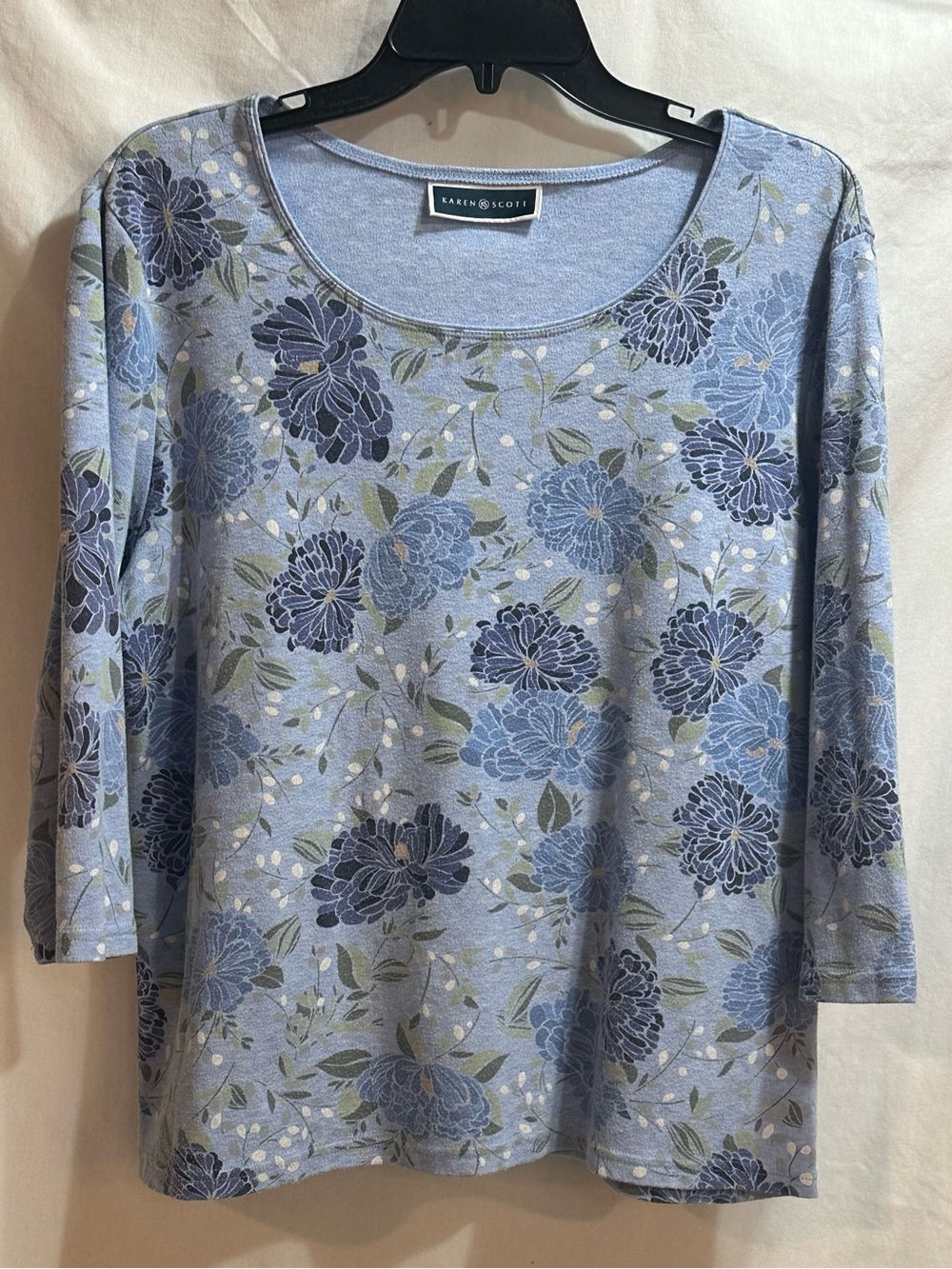 Karen Scott Blue Floral Scoop Neck Long Sleeve Top